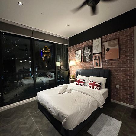 Skyline Homes By Scarletz Suites Klcc Kuala Lumpur Exterior foto